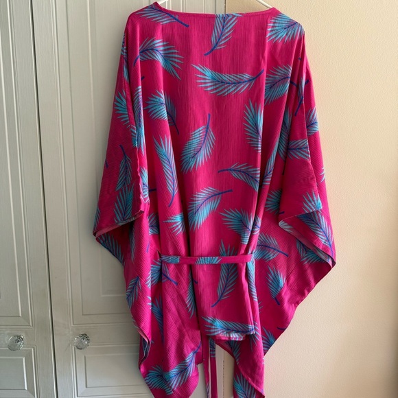 Pink and Blue Leaf Print Relaxed Split-Neck Kimono Top Lane Bryant 22/24 NWT - Picture 6 of 8